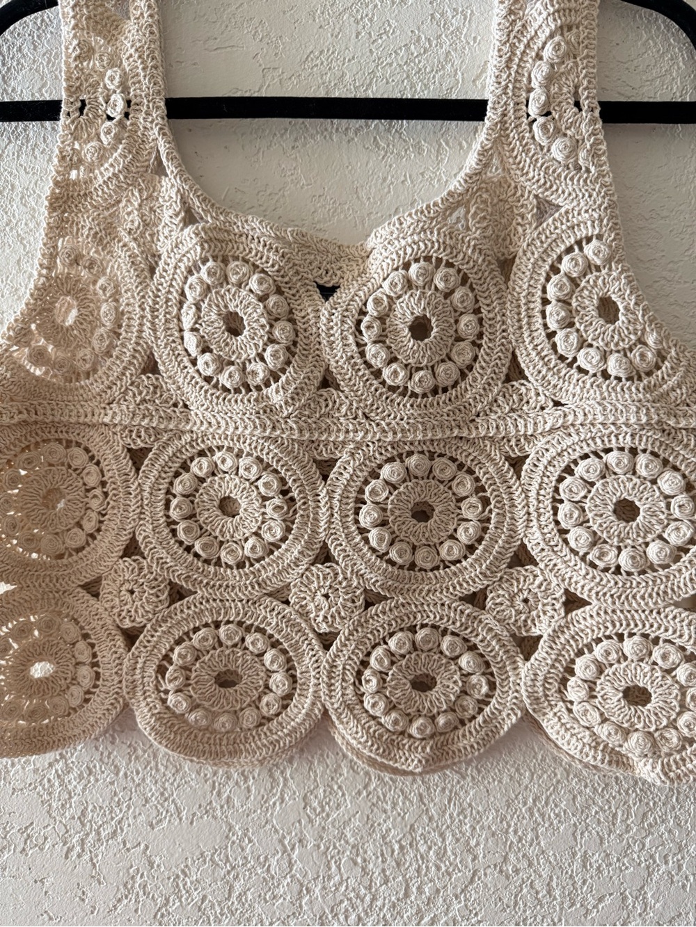 Alya Crochet Circle Crop Top in Cream - Picture 2 of 10
